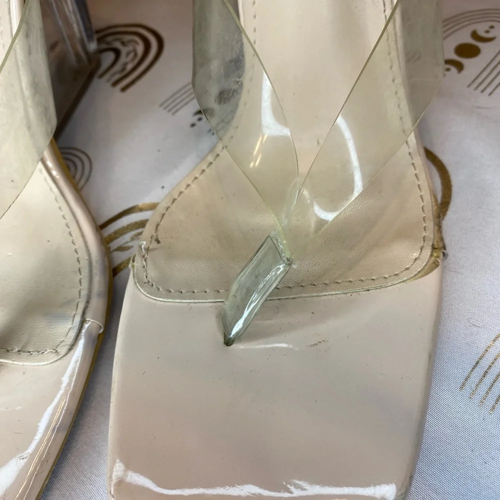 White Modern Heels with Chunky Silhouette